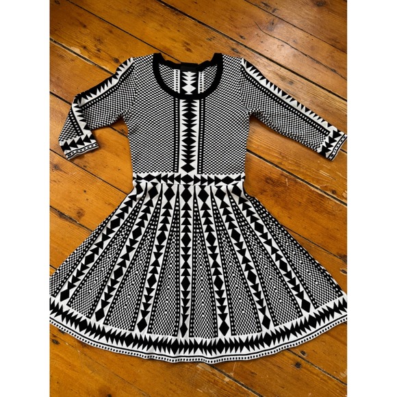 Nina Leonard Black /White Knit‎ Dress Sz S - Picture 1 of 7